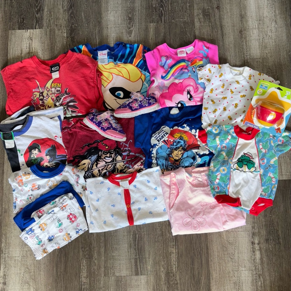 *SOLD*Vintage Kids Clothing Bundle
